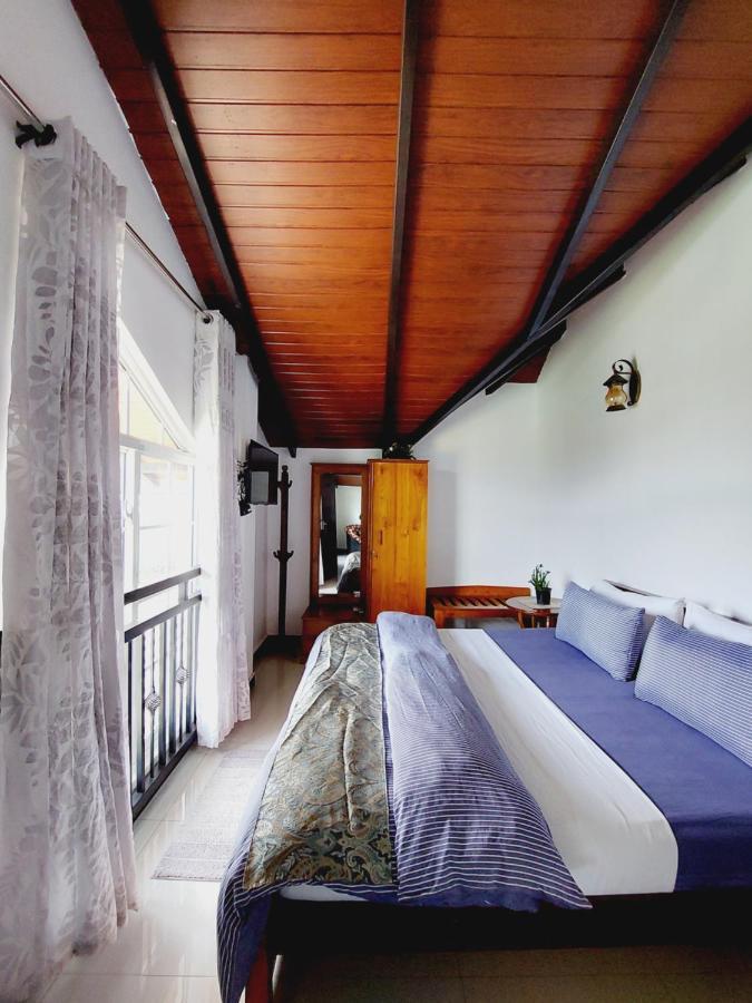 Misthill Rest - Lavish Villa ヌワラ・エリヤ エクステリア 写真